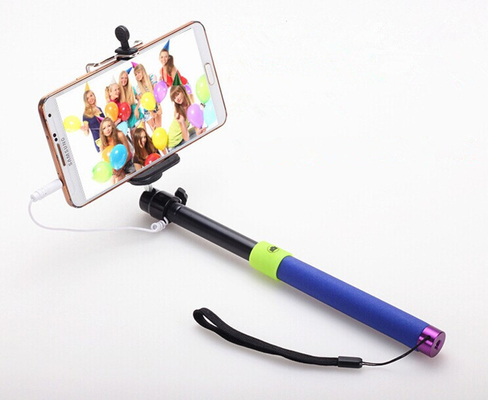 양질 스테인리스 iPhone를 위한 오디오 케이블을 가진 소형 셀프 카메라   지팡이 블루투스 모노 포드 판매